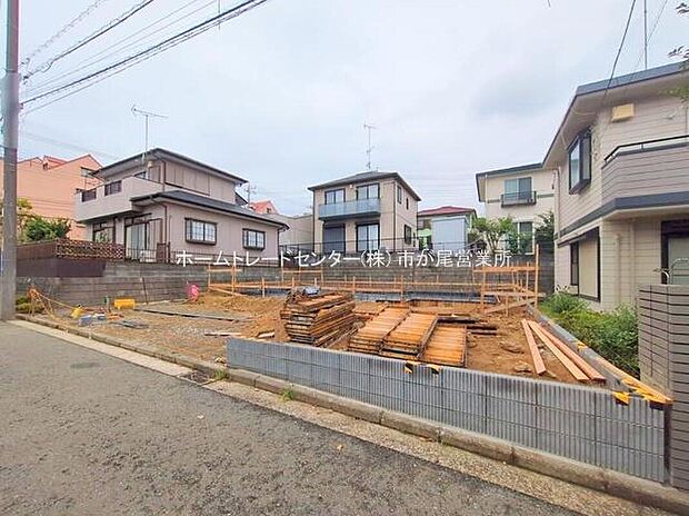 グリーンライン「川和町」駅まで徒歩19分☆
限定1棟 新築分譲住宅です☆