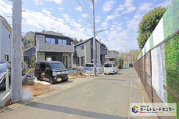 閑静な住宅街に立地します♪小中学校が徒歩10分圏内に揃い、子育て環境良好です
♪