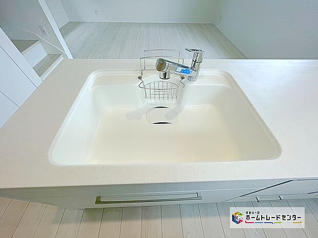 【マーブルシンク】人造大理石で作られたシンクは水垢や汚れがつきにくい仕様です♪