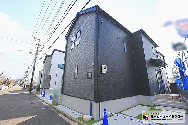 【現地外観写真】第三者機関による住宅性能表示制度対応の、安心住宅です☆
嬉しい耐震等級・耐風等級、どちらも最高等級を取得☆