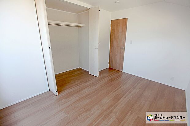 【全居室に収納】全居室に収納があるため、生活スペースを広く使用できます☆