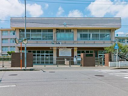 横浜市立南瀬谷中学校 800m (徒歩10分)