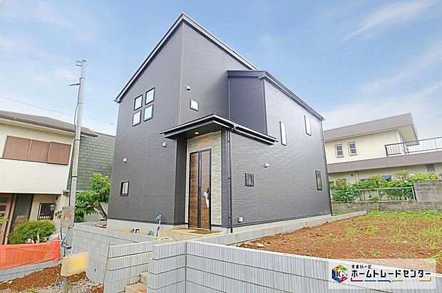 【現地外観写真】第三者機関による住宅性能表示制度対応の、安心住宅です☆嬉しい耐震等級・耐風等級、どちらも最高等級を取得☆