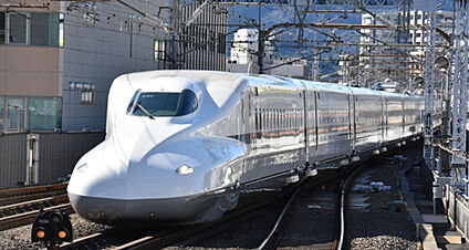 ＪＲ静岡駅まで徒歩7分。新幹線での通勤やお出かけに便利。 現地から500m。(徒歩7分。)
