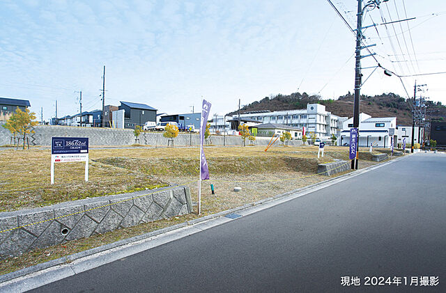 ホームズ コモンガーデンこころ 注文住宅 用地 M街区 建築条件付土地 広島市佐伯区 ｊｒ山陽本線横川 広島 駅よりバス路線 広島電鉄バス西風新都 線 の こころ北公園 停留所まで22分 徒歩6分の土地 分譲地