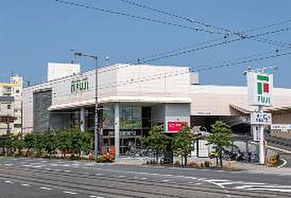 フジ道後店 現地から350m。(徒歩5分。)
