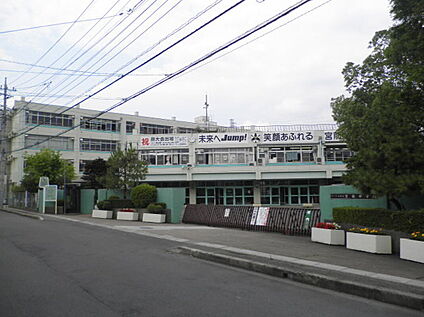 宮前中学校 約1400ｍ(徒歩18分)