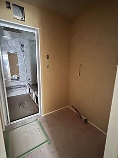 【１階洗面脱衣室】