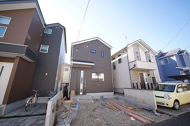 耐震等級3+制震+断熱、省エネ性の高いZEH仕様の住宅!二線二駅利用可能な好立地