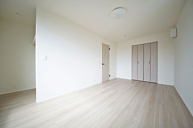 全居室収納付きでお部屋がすっきり片付きます