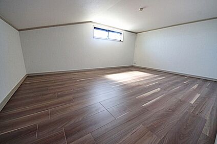 当社分譲施工例 小屋裏収納