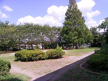 栗原一丁目公園 約257m