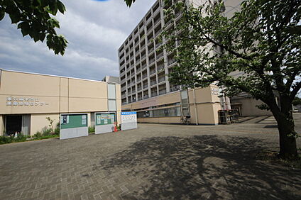 東久留米市立東部図書館 約973m