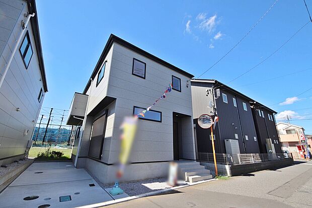 【1号棟】省エネ性の高いZEH水準の住宅・カースペース2台可