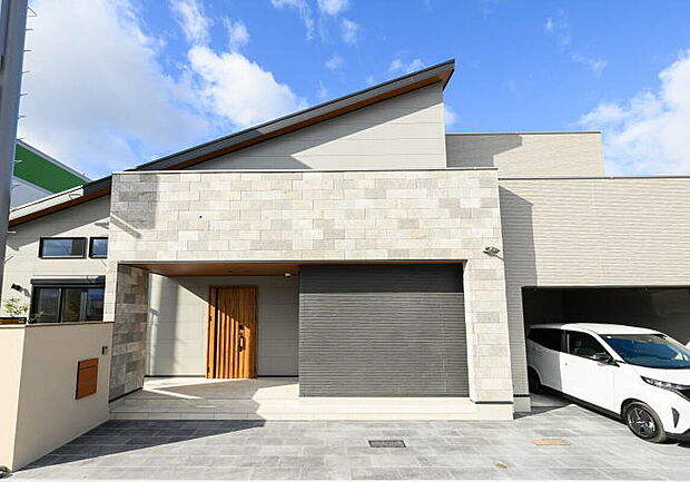 【【耐震等級3取得】】耐震等級3は、災害復興拠点度同等レベルの耐震性を備えており、大地震に遭っても家が倒壊するリスクを低減し、安心感を得られるのがメリットです。(1号地対象)