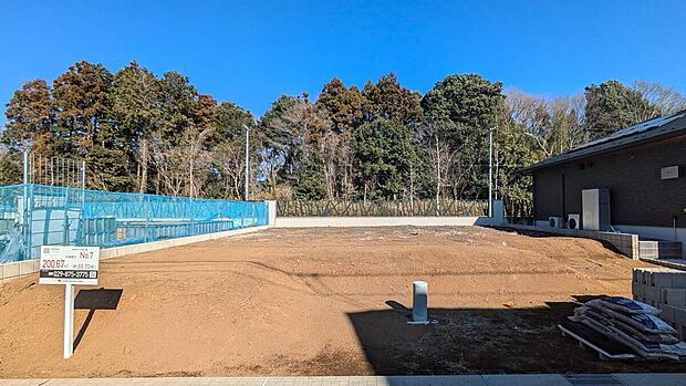 【現地土地写真】分譲土地NO.7
販売価格：1240.0万円
土地面積：200.67ｍ2（60.70坪）
（2026年1月撮影）