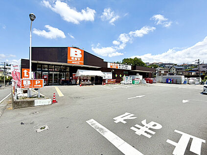 BESTMOM萩店 781m