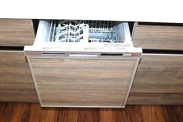 【食器洗浄機(同一仕様)】奥様のご負担軽減の強い味方も標準仕様となっております♪