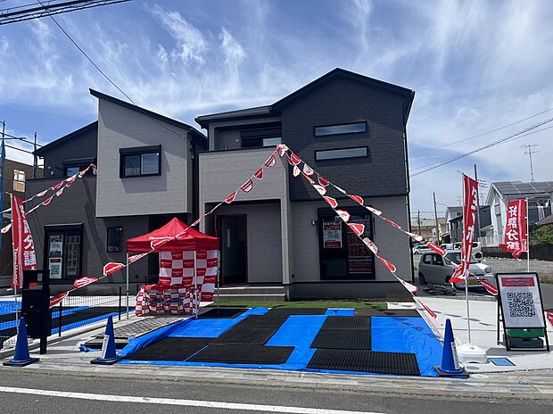 8/9更新 【1・2号棟】外構工事が完了しました!お家の顔であるエクステリアがバッチリ整いました。お近くにお越しの際はぜひチェックしてみてください!
