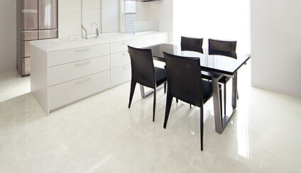 LDK　石目調フロア