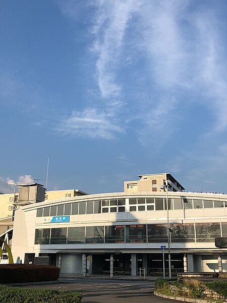 【車・交通】小田急線「秦野」駅