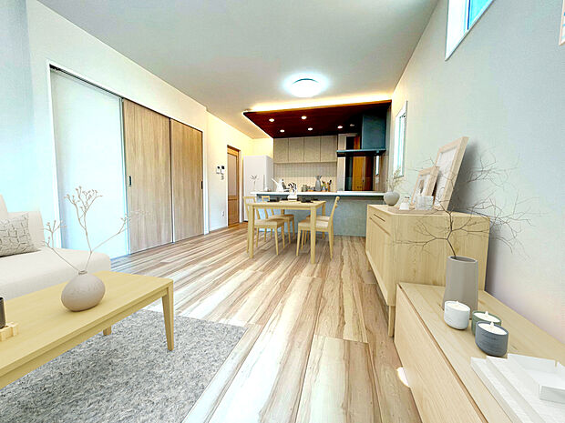 【リビング】家族みんなが快適に過ごせる間取りになっています。家事や育児の負担が軽減され、家族の時間を大切にできます♪