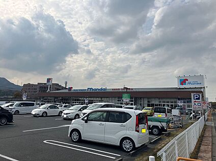 万代 香芝二上店 695m