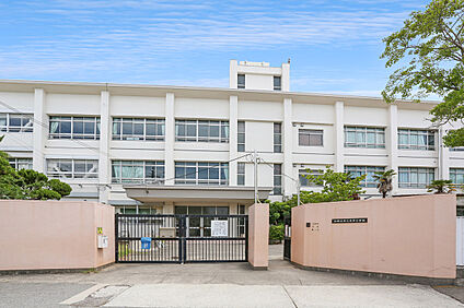 木本小学校 550ｍ(徒歩7分)