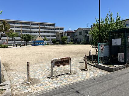 川口なかよし公園 約750ｍ(徒歩約10分)