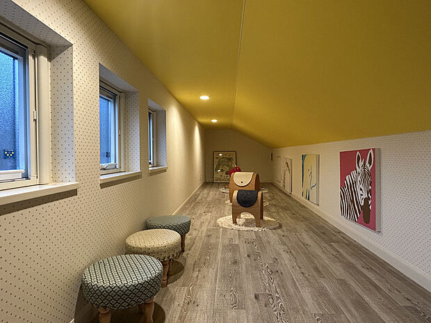 【ロフト】固定階段で上がれる小屋裏収納（ロフト）