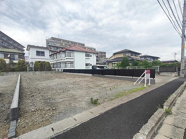 【現地写真【造成後現場】】家族の暮らしに合わせた住まいづくりを楽しめる土地!
間取りや外観など理想のプランをじっくり考えながら、こだわりの住まいを形にしていけます♪