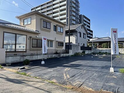 現地（2026年4月14時頃）南側の道路より撮影