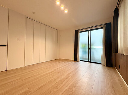 【洋室/約8帖】