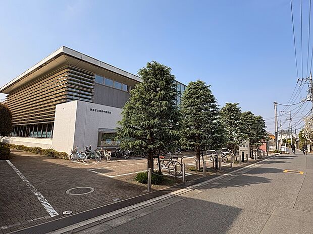 練馬区立南田中図書館