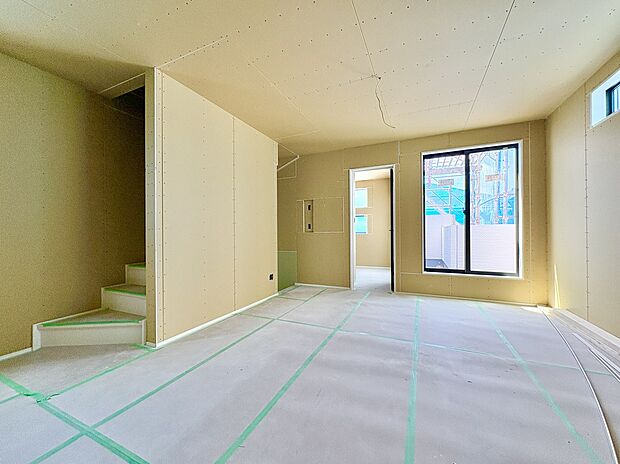 【【現地写真】】杉並区立柿木図書館まで徒歩8分。休日には気軽に読書が楽しめそうです。/2026.7.14撮影