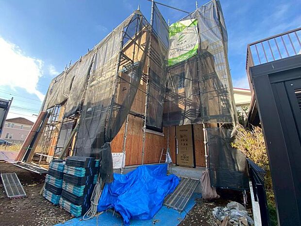 【現地写真/2025年12月撮影】着々建築中!未完成の為お近くの同仕様完成物件ご案内いたします!当物件の他、気になる物件等ございましたらあわせてご案内可能♪お気軽にお問合せ下さい♪