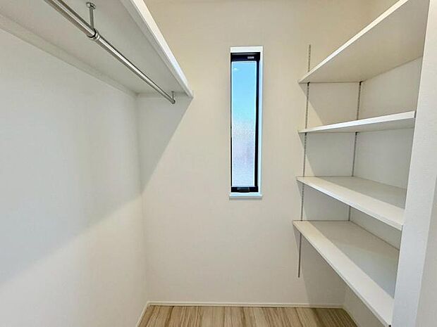 【収納】収納 2階廊下にはファミリークローゼットをご用意いたしました!