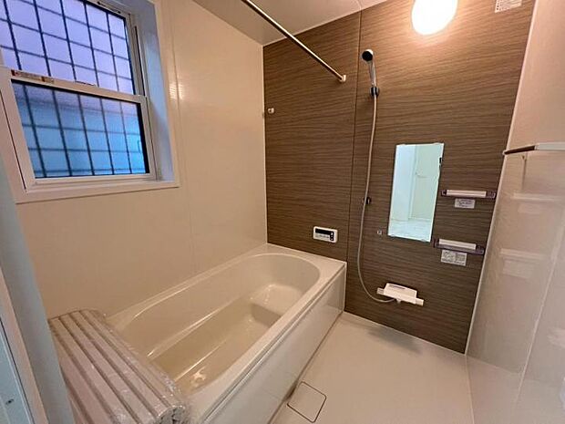 【浴室】◆天候や時間を気にせず洗濯物が乾かせる浴室乾燥機装備!