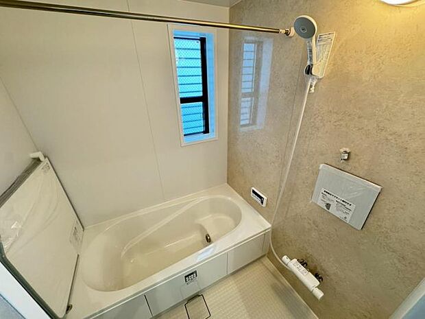 【【浴室】】ステップ付なので半身浴にも！水がたまりやすく節水効果があります