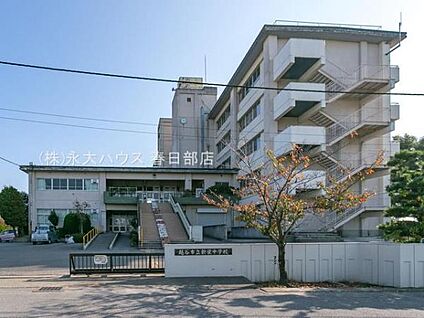 越谷市立新栄中学校 1400m(-)