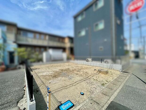 【現地】◆未完成ですが立地や周辺環境をご確認いただきながらどのような建物が完成するかご説明させていただきます！また近隣にある同じく当社グループ施工の完成住宅をご案内させていただきます！※2026.6月撮影