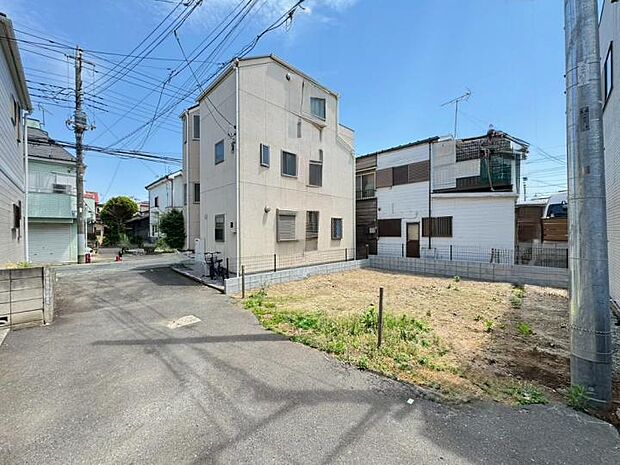 【【現地写真】】本物件は未完成のため、お近くにある同仕様の完成物件をご案内いたします。完成後の暮らしをイメージしながら、安心してご検討いただけます。どうぞお気軽にお問合せくださいませ。（2026年5月撮影）