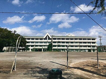 蕨市立東中学校 350m(-)