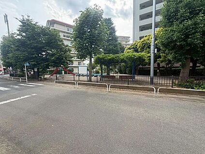 和光市立南越ノ上児童公園 220m(徒歩3分)