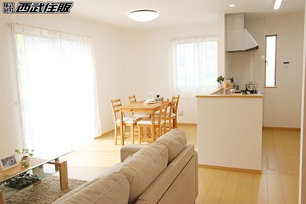 【リビング】【リビング】インテリアの映える広々としたリビング。同仕様写真