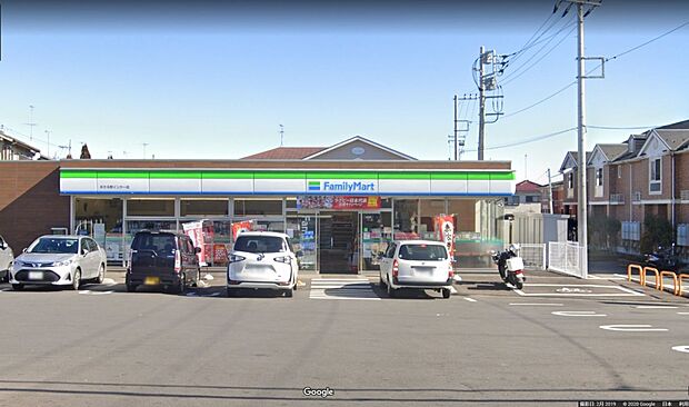 ファミリーマート あきる野インター店（約400m・徒歩5分）