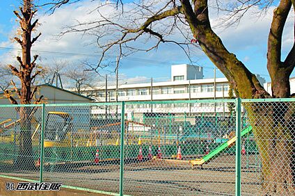 青梅市立新町中学校 1100m(14分)