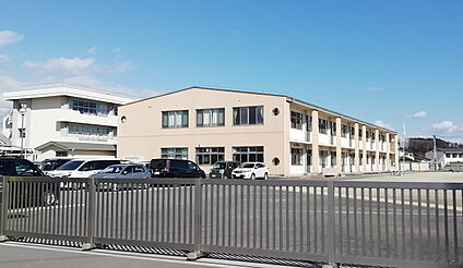 紫塚小学校 約1120ｍ～1210ｍ