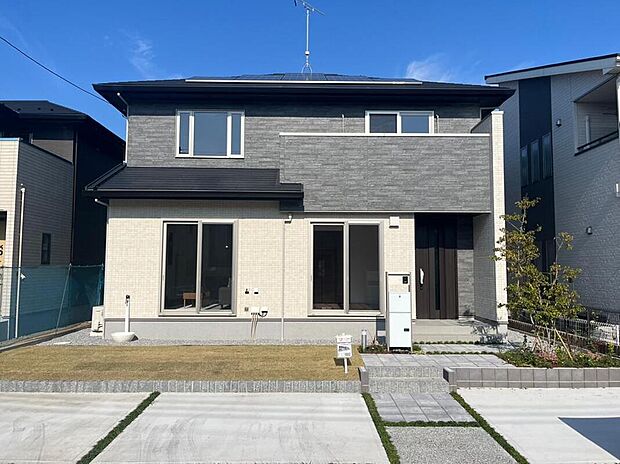 No.6 外観
2×6工法と熱交換換気で、季節を問わず室内の快適温度を保ちます♪