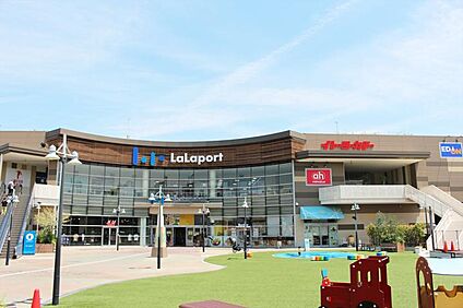 ららぽーと甲子園 730m(10分)
